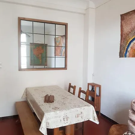 Spacious In The Heart Of شقة *