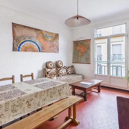 Spacious In The Heart Of شقة *